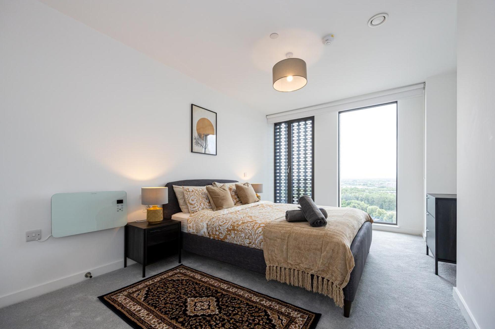 Royal Ebony By Asquare Lettings Apartment Manchester Exterior photo