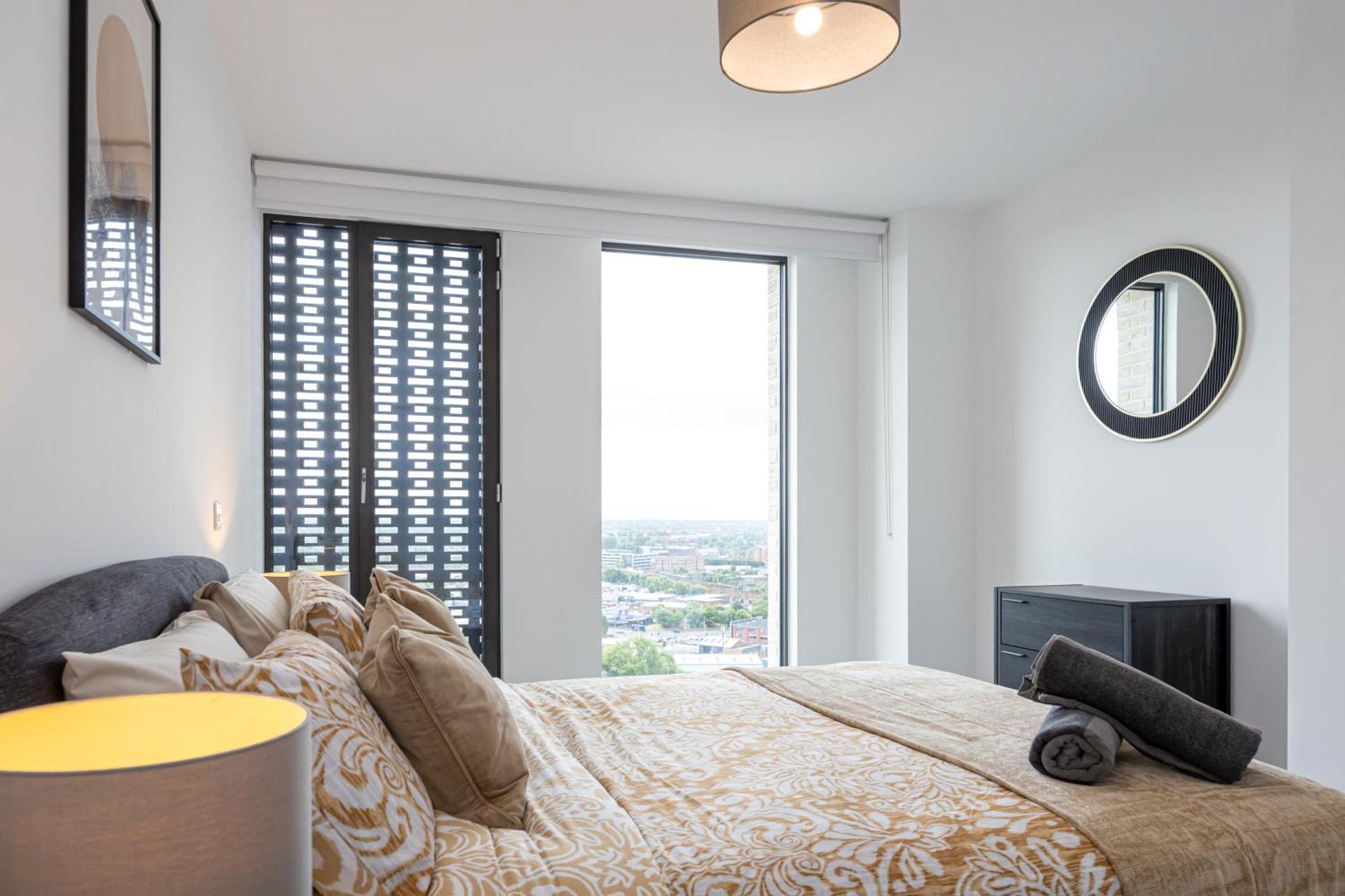 Royal Ebony By Asquare Lettings Apartment Manchester Exterior photo